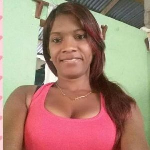 Velarán mujer que murió a manos de su expareja en parqueo de Caribe Tours