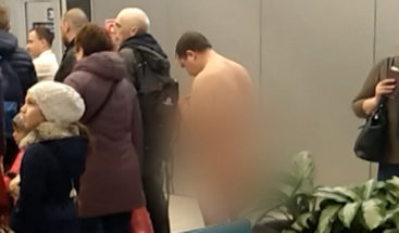 La Policía de un aeropuerto ruso detiene hombre desnudo intentaba embarcar en avión