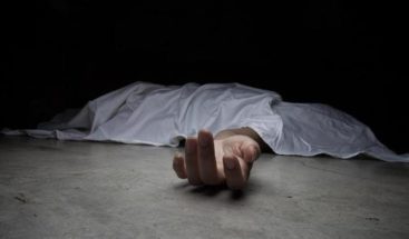 Hombre mata de 3 disparos a su esposa y se suicida en Sabana Perdida