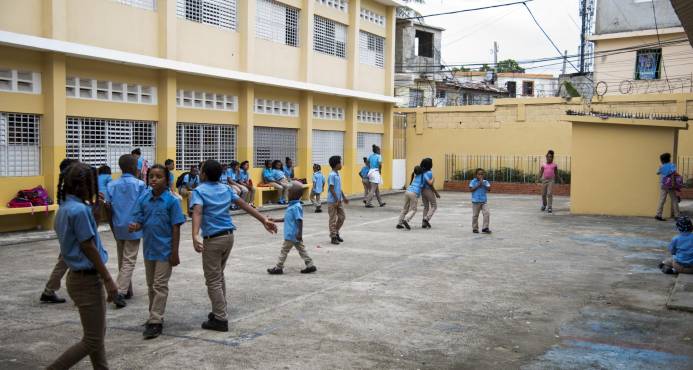 Violencia amenaza calidad de educación  en RD, según estudio