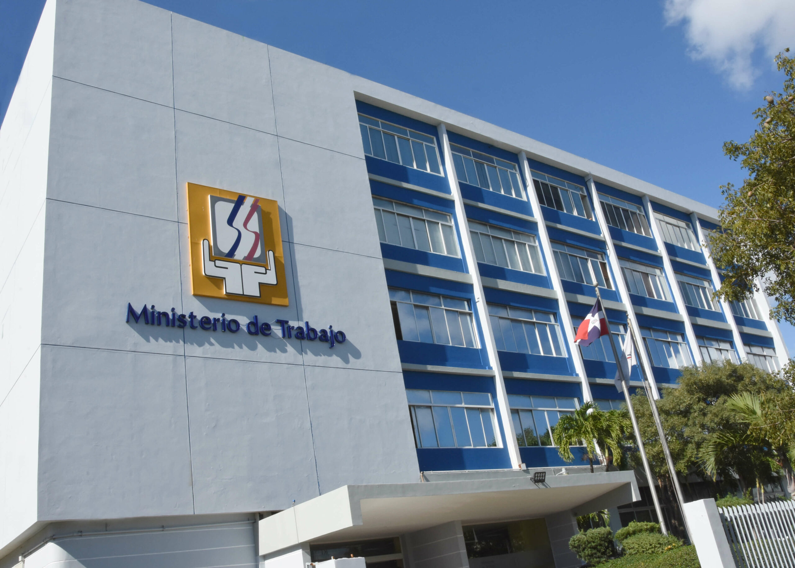 Ministerio de Trabajo invita proceso de reclutamiento en Santo Domingo Oeste