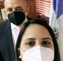 Hija de exministro de Salud asegura su familia está feliz por destitución de su padre