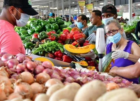 Gobierno se reunió con supermercados para frenar subida en precio de alimentos