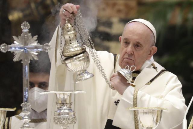 The Pope asks priests not to be scandalized by 